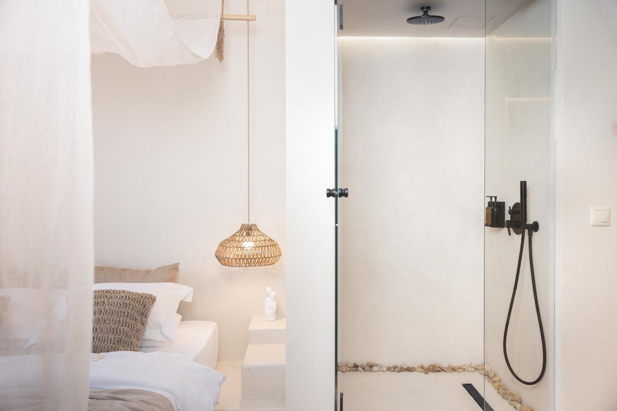 Gea Athenian Suites Exterior photo